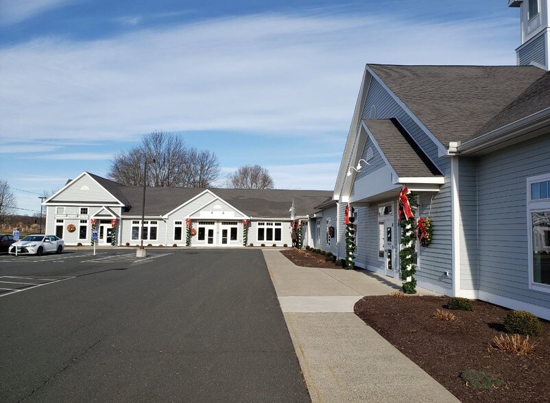More Photos Of 10 East St, East Granby Storefront Retail Office For Lease