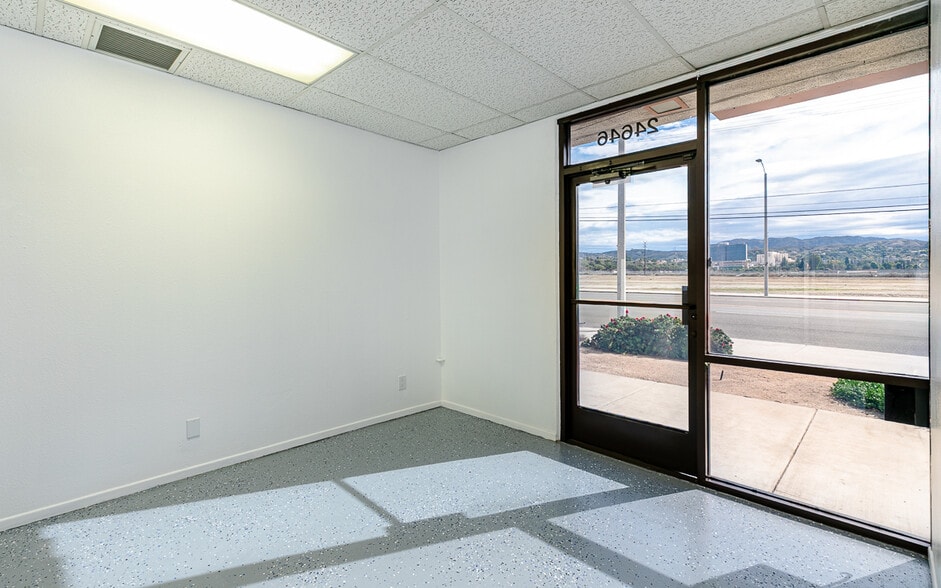 More Photos Of 24646 Redlands Blvd, Loma Linda Storefront For Sale