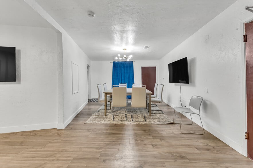 More Photos Of 511 G St, Galt Assisted Living For Sale