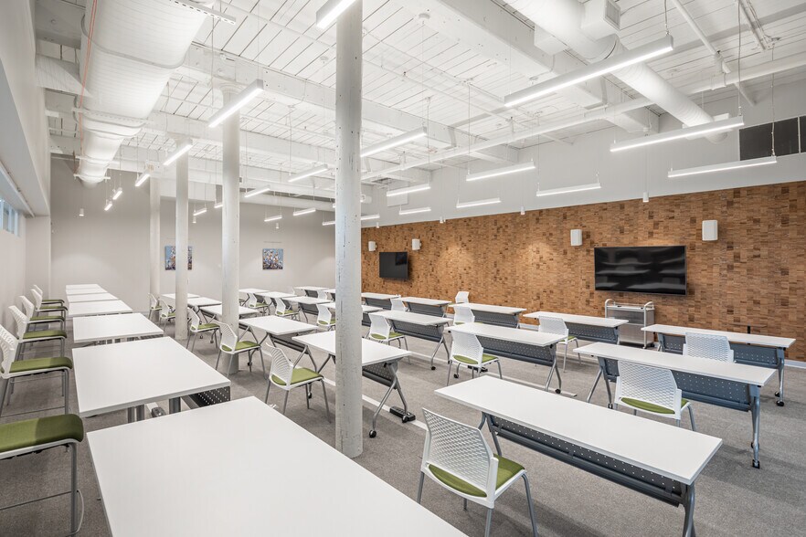 More Photos Of 4900 O'Hear Ave, North Charleston Coworking Space