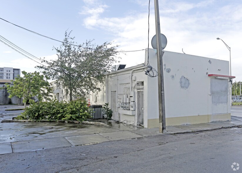 More Photos Of 6341-6355 NW 7th Ave, Miami Storefront For Lease