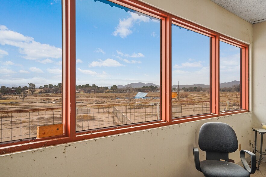 More Photos Of 1100 S Vinton Rd, Anthony Land For Sale