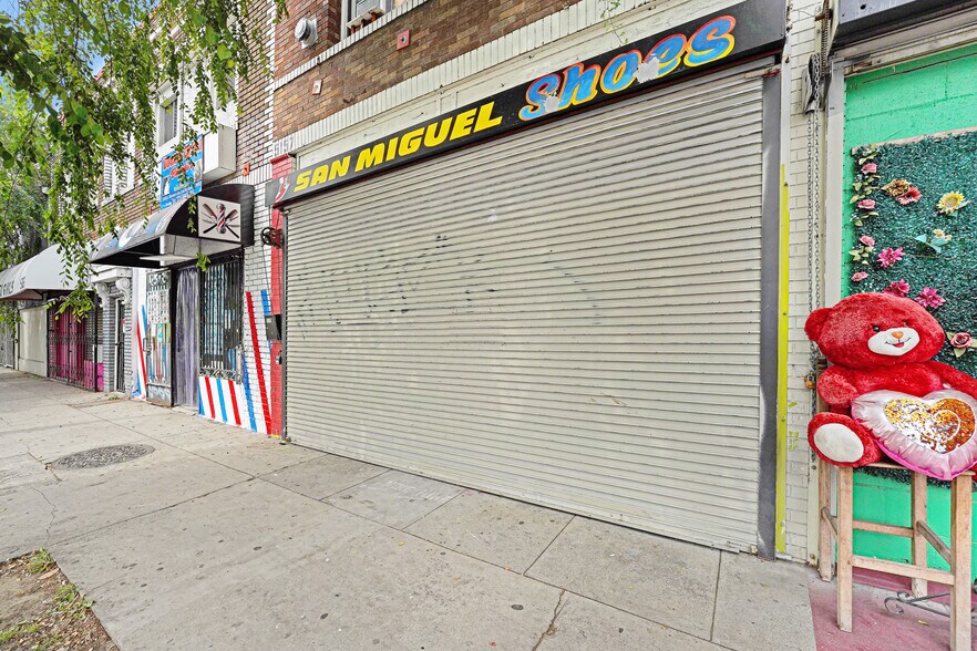 More Photos Of 5151-5161 Vermont Ave, Los Angeles Storefront Retail Residential For Sale