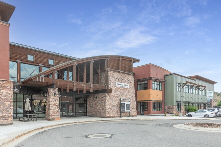 More Photos Of 2750W Rasmussen Rd, Park City Office For Lease