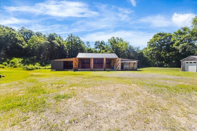 More Photos Of 377 N Canterbury Rd, Canterbury Manufacturing For Lease