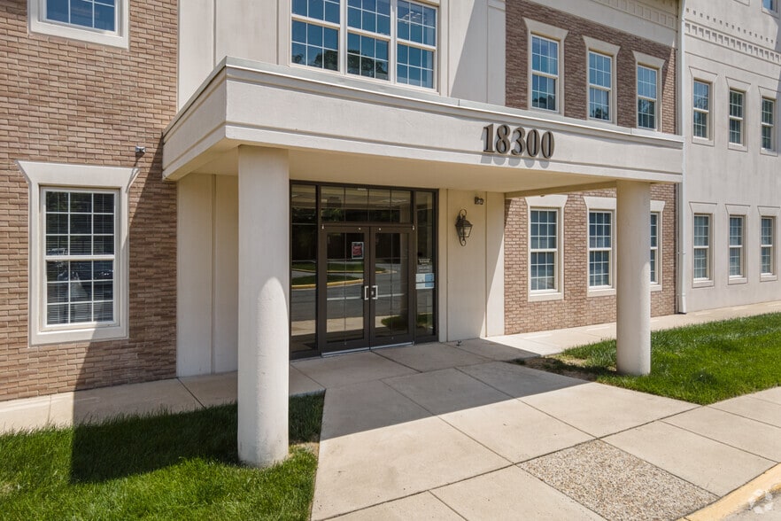 More Photos Of 18300 Quantico Gateway Dr, Triangle Unknown For Lease