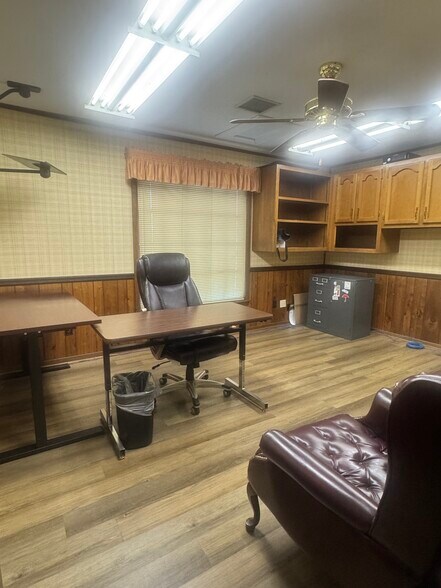 More Photos Of 3232 S Perkins Rd, Memphis Freestanding For Sale