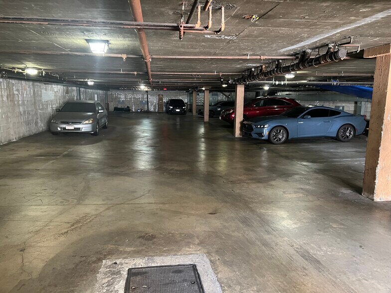 More Photos Of 843 S Ardmore Ave, Los Angeles Apartments For Sale