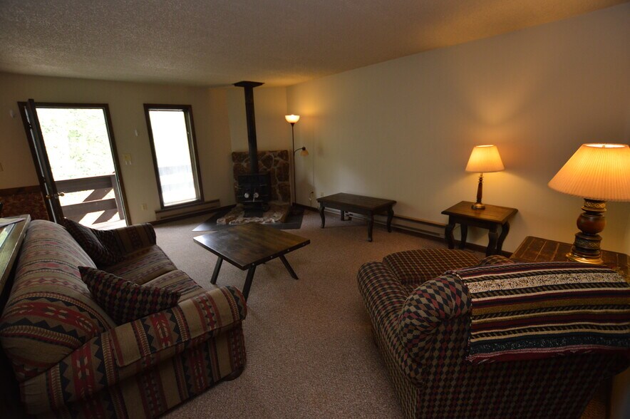 More Photos Of 1412 W Gunnison Ave, Gunnison Apartments For Sale