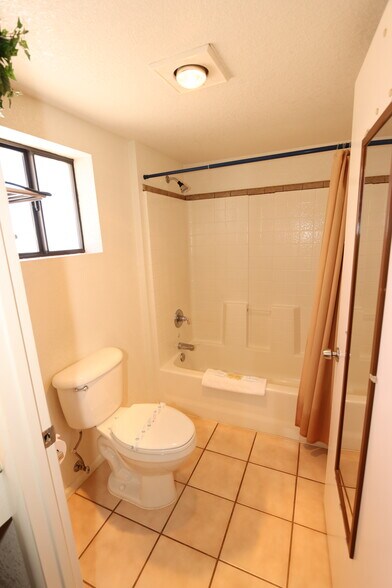 More Photos Of 410 Fremont St, Tombstone Hotel For Sale