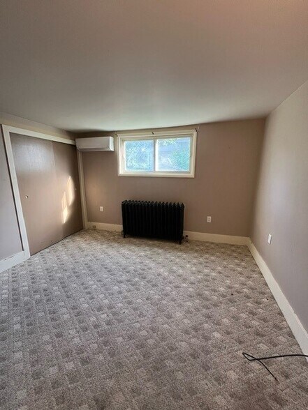 More Photos Of 48 S Kennedy Dr, Mcadoo Apartments For Sale