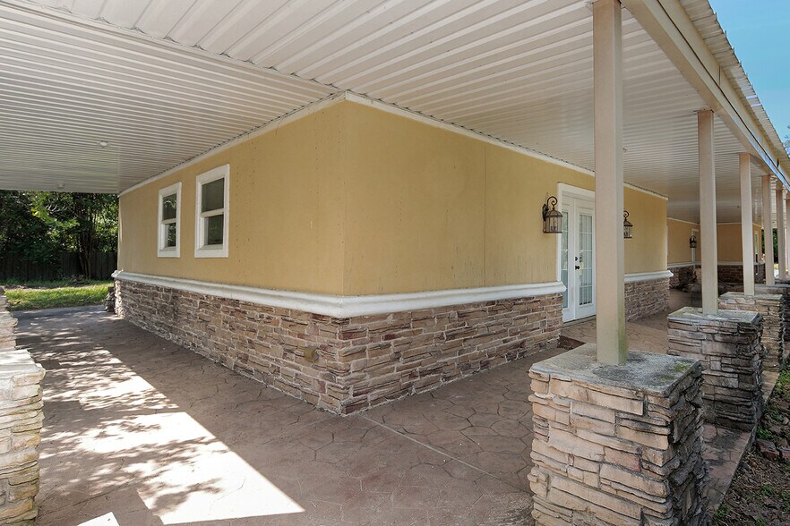 More Photos Of 1231 Pruitt Rd, Spring Office Residential For Sale