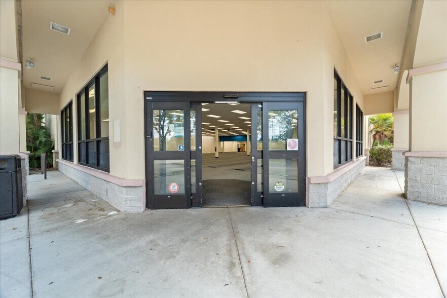 More Photos Of 12750 S Military Trl, Boynton Beach Drugstore For Sale