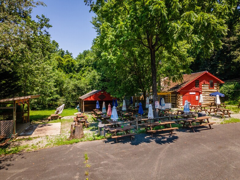 More Photos Of 1332 Susquehanna River Rd, Port Deposit Bar For Sale