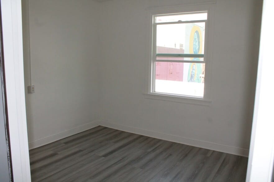 More Photos Of 28 S American St, Stockton Apartments For Sale