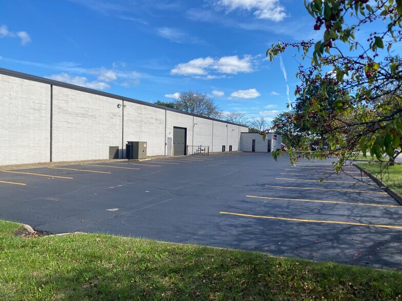 More Photos Of 8420 South Ave, Youngstown Manufacturing For Sale