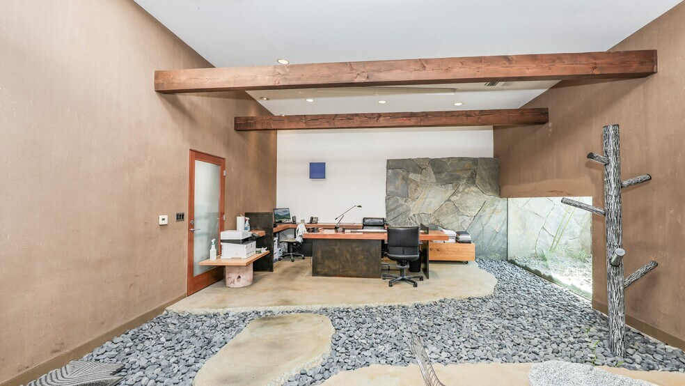 More Photos Of 4935 Encinita Ave, Temple City Warehouse For Sale