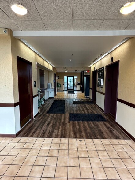 More Photos Of 200 Canal View Blvd, Rochester Office For Lease