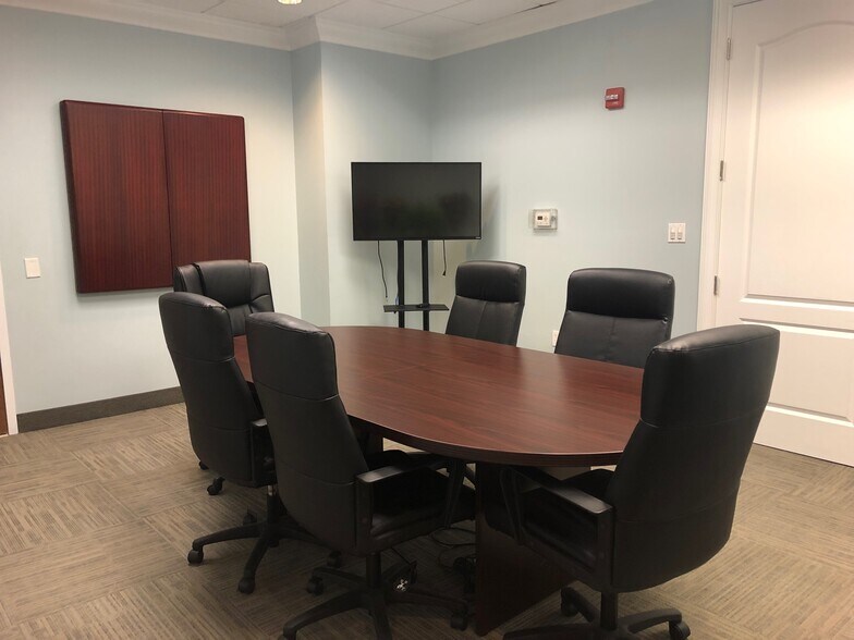 More Photos Of 1500 Gateway Blvd, Boynton Beach Office For Lease