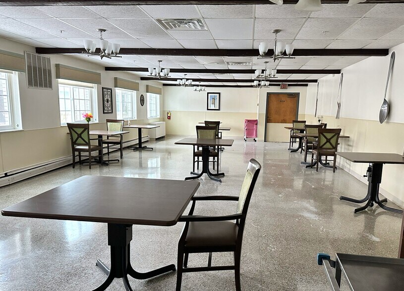 More Photos Of 226 Bornemann St, Green Bay Assisted Living For Sale