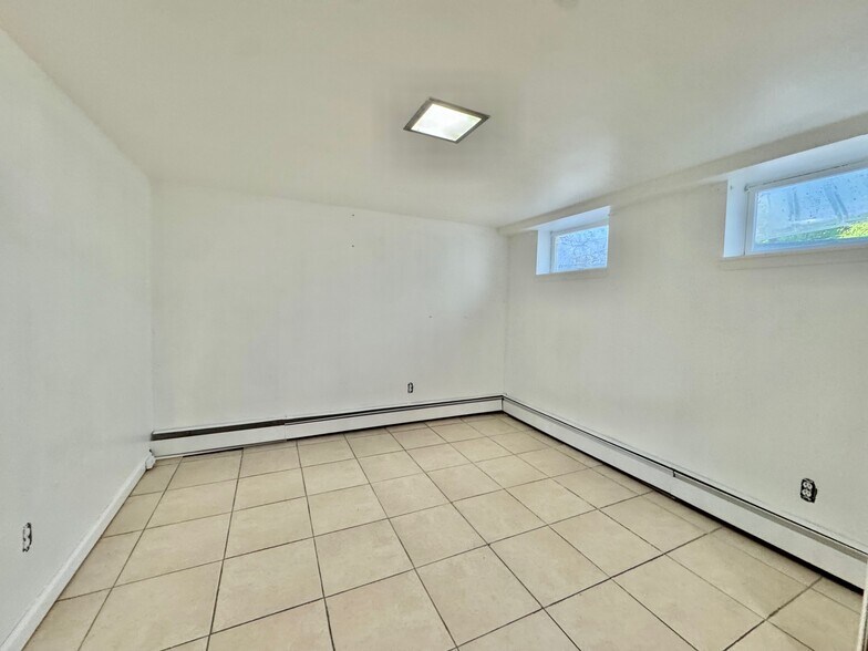 More Photos Of 329 Deer Park Rd, Dix Hills General Retail For Sale