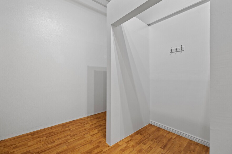 More Photos Of 4103 S Mason St, Fort Collins Showroom For Lease