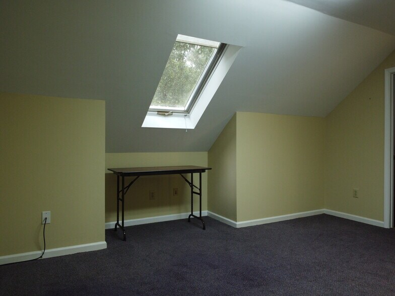 More Photos Of 3218 Mill St, Covington Medical For Sale