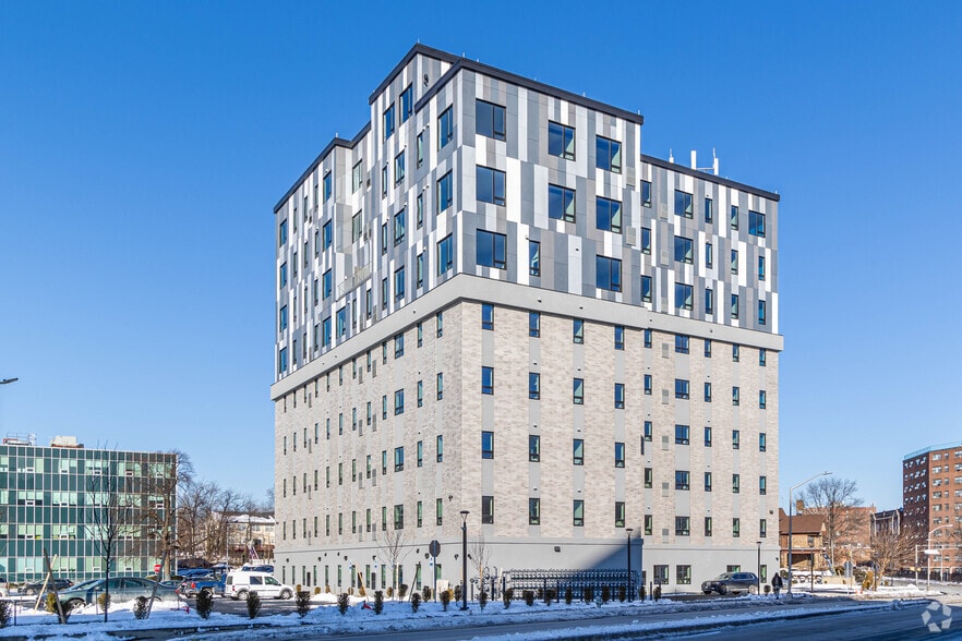 More Photos Of 55 Washington St, East Orange Apartments For Sale