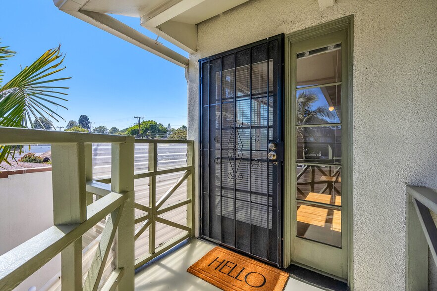 More Photos Of 2363 Torrance Blvd, Torrance Apartments For Sale