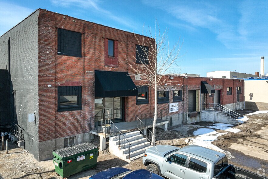 More Photos Of 600-610 Montgomery St, Saint Paul Warehouse For Lease
