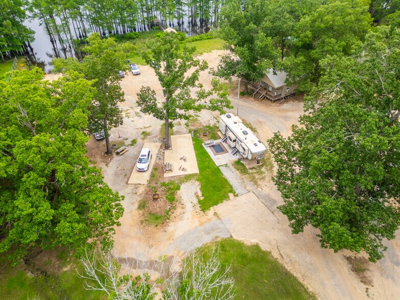 More Photos Of 7415 N State Line Rd, Karnack Trailer Camper Park For Sale