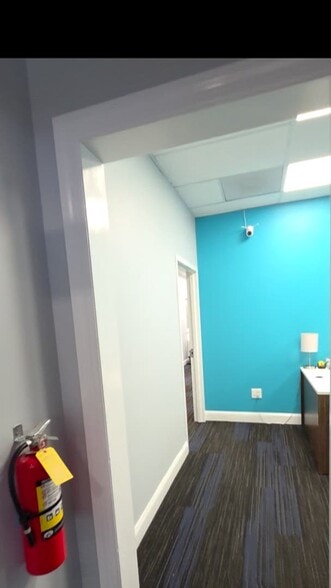 Primary Photo Of 5018 Express Dr S, Ronkonkoma Office Residential For Lease