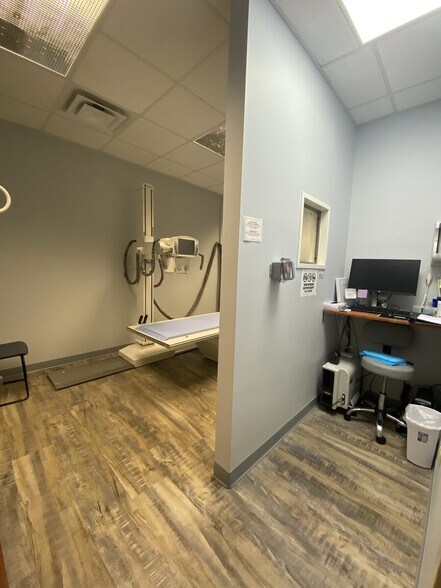 More Photos Of 85 Springview Ln, Summerville Medical For Lease