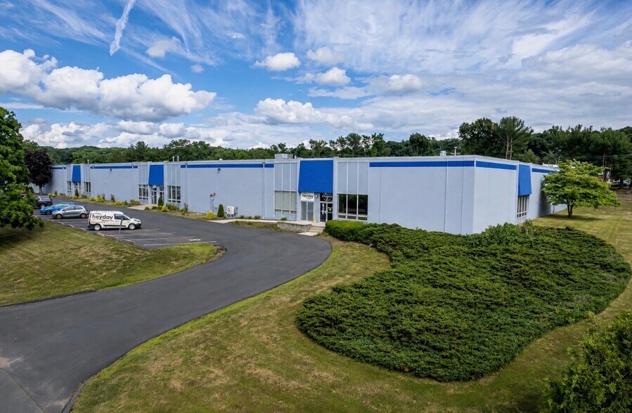 Primary Photo Of 2-8 Progress Dr, Manchester Warehouse For Lease