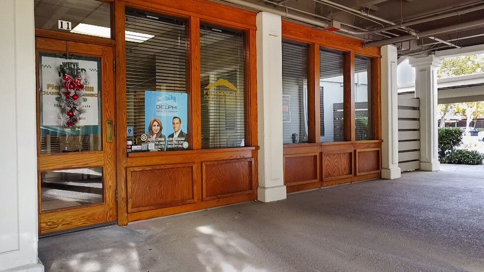 More Photos Of 91 Gregory Ln, Pleasant Hill Medical For Sale