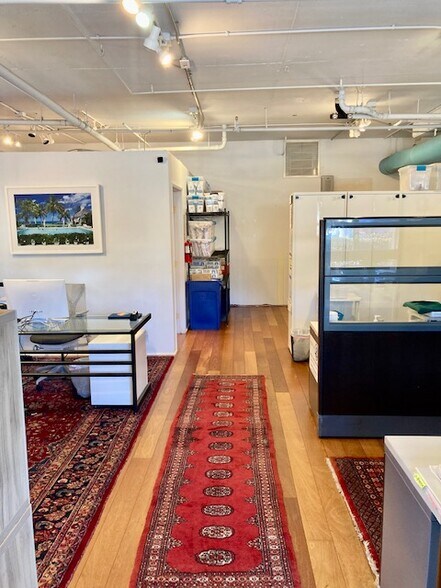 More Photos Of 5724-5726 La Jolla Blvd, La Jolla Apartments For Sale