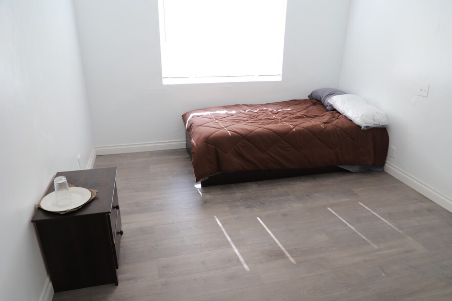 More Photos Of 11720 Inglewood Ave, Hawthorne Congregate Senior Housing For Sale