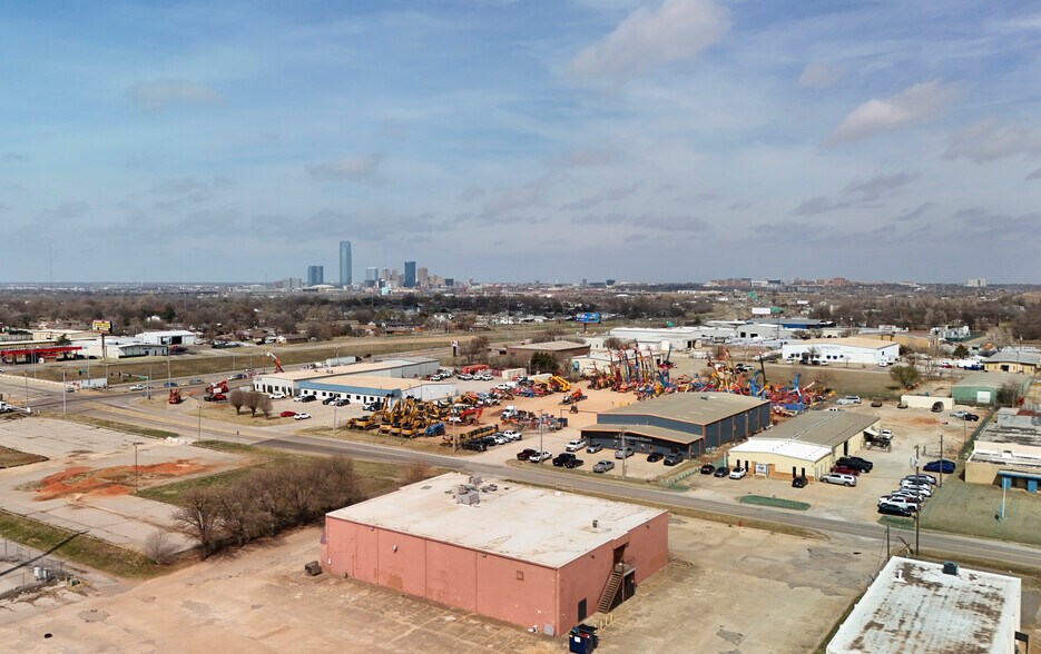 More Photos Of 1508 SE 25th St, Oklahoma City Bar For Sale