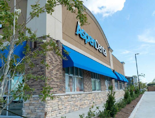 More Photos Of 2240 Veterans Memorial Blvd, Kenner Freestanding For Sale