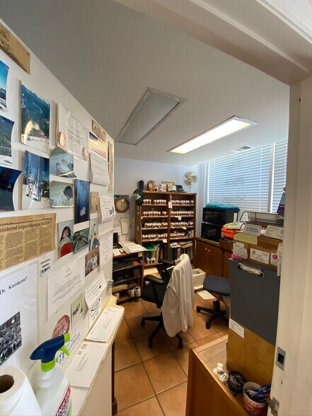 More Photos Of 1328 El Camino Real, San Carlos Storefront Retail Office For Sale