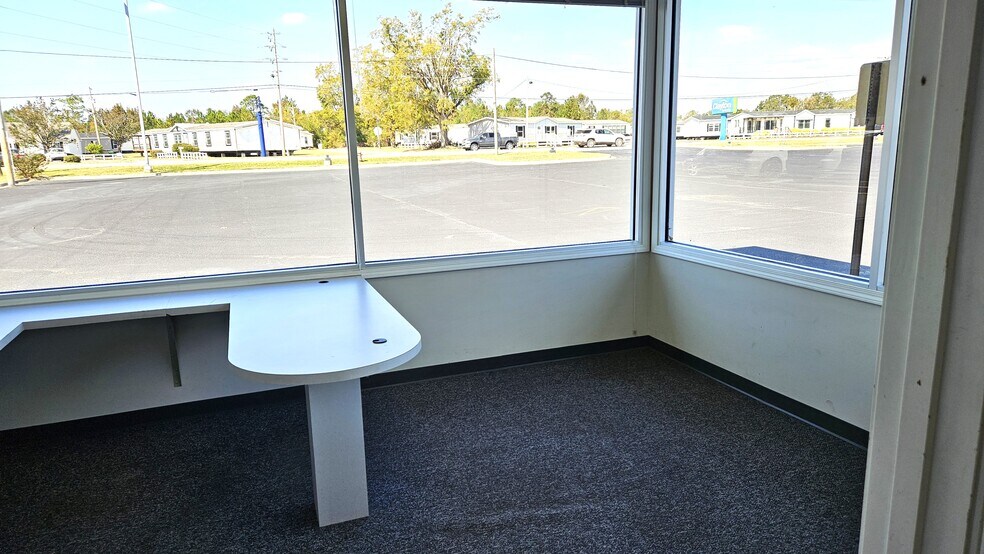 More Photos Of 12130 Us Highway 301 S, Statesboro Freestanding For Lease