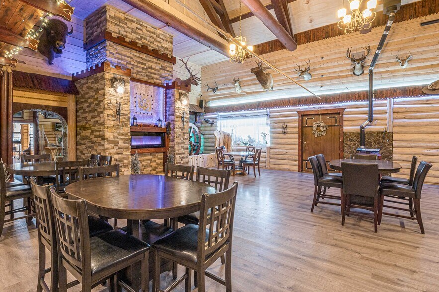 More Photos Of 21221 Baron Lake Dr, Cedaredge Hotel For Sale