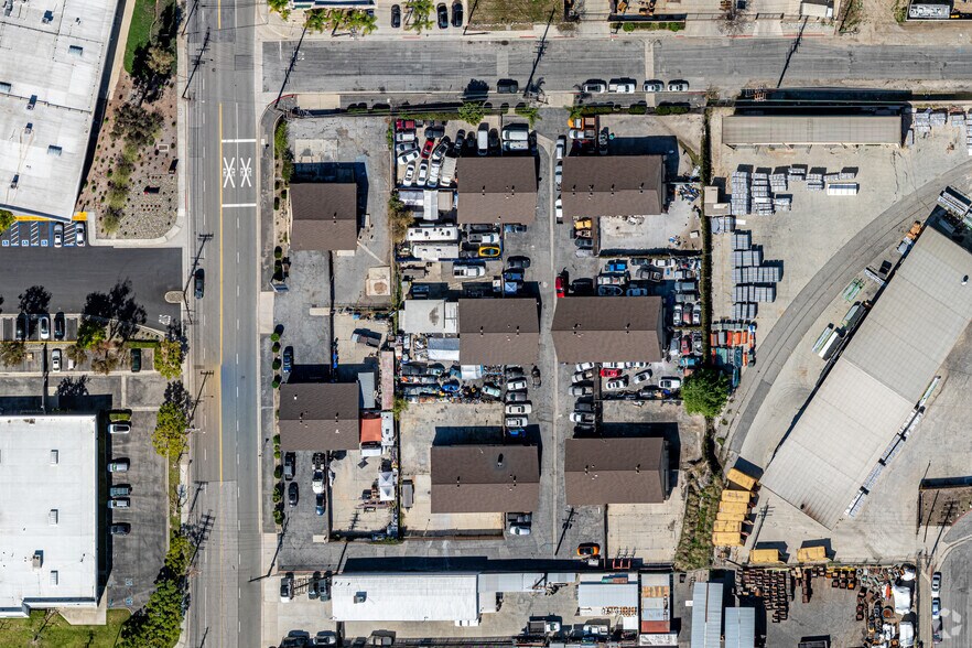 More Photos Of 844 N Vernon St, Azusa Warehouse For Lease