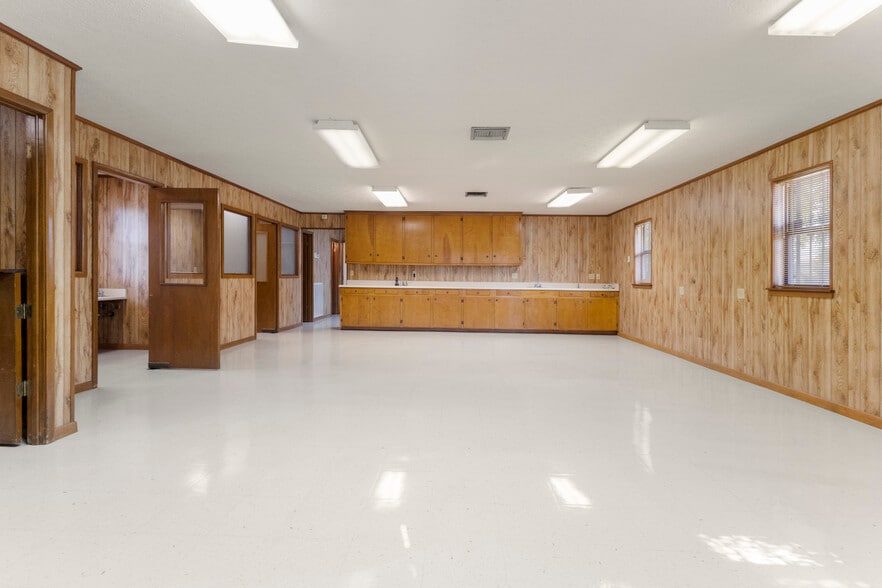 More Photos Of 1308 Balboa Ave, Panama City Office For Sale