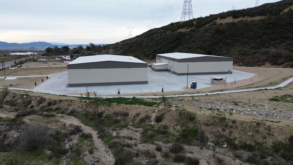 More Photos Of 3108 Lytle Creek Rd, Fontana Warehouse For Sale