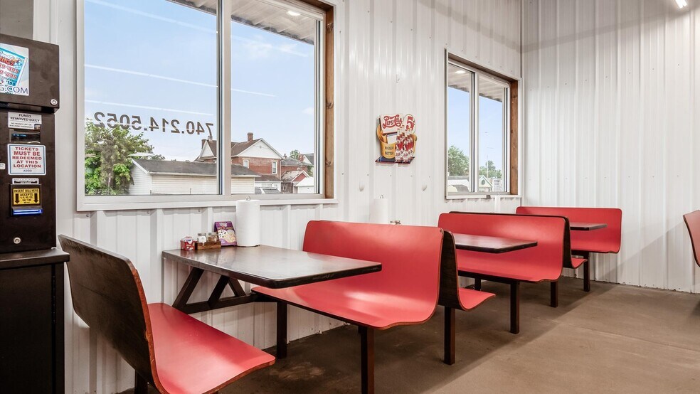 More Photos Of 34 Potters Ln, Roseville Restaurant For Sale