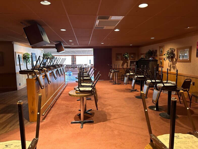 More Photos Of 807 Susie St, Diamondville Specialty For Sale