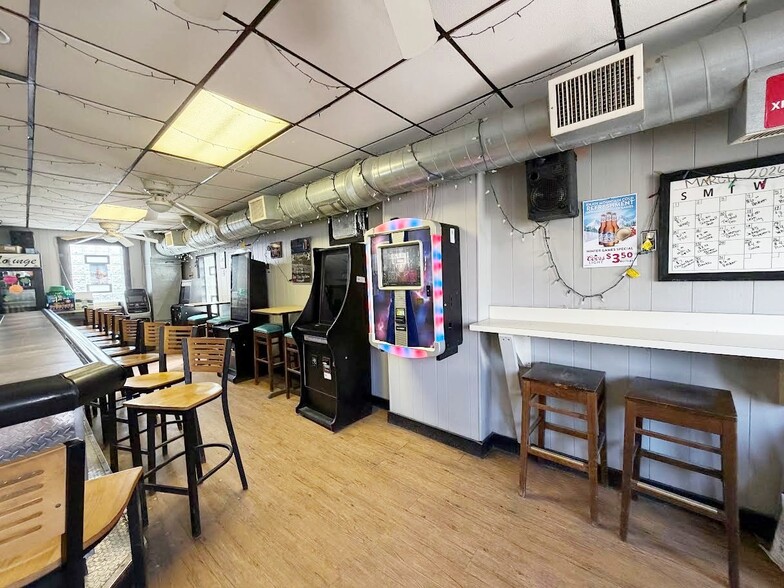 More Photos Of 342 Center Ave, Pittsburgh Storefront Retail Residential For Sale