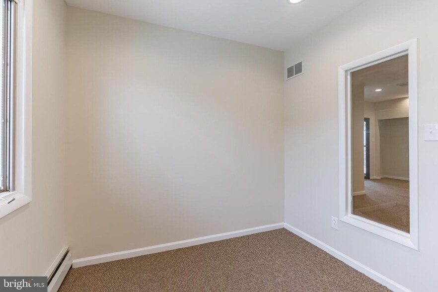 More Photos Of 260 E County Line Rd, Hatboro Medical For Lease