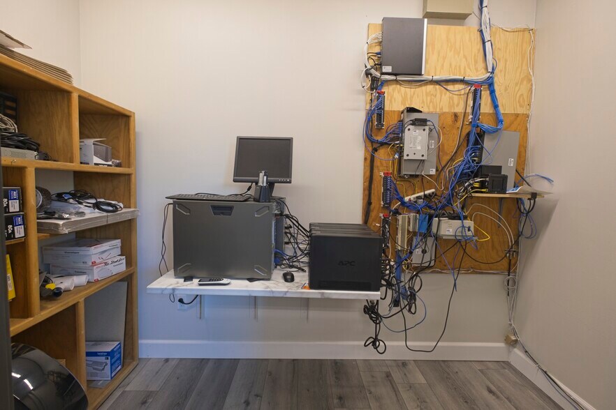 More Photos Of 1361 Rocky Point Dr, Oceanside Warehouse For Sale